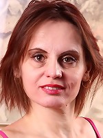 Curvy British housewife getting very frisky